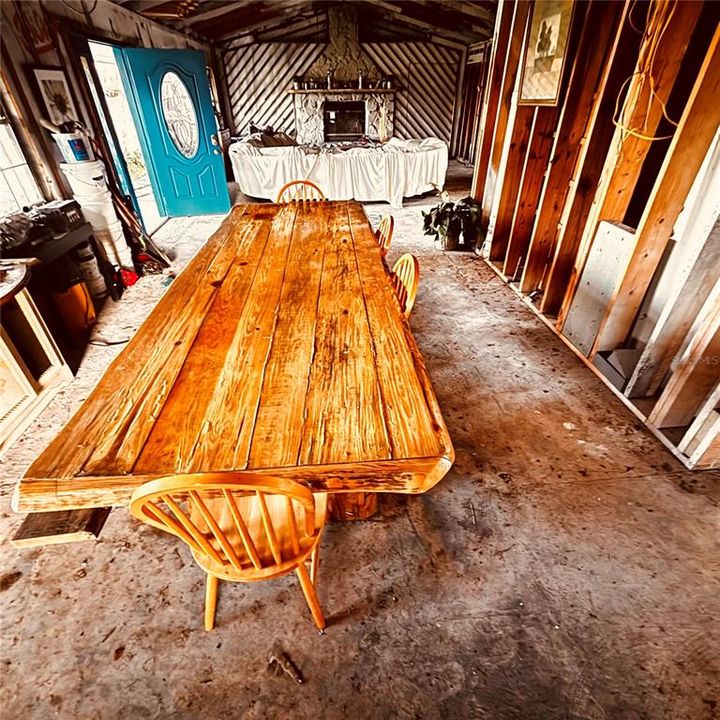 For Sale: $335,000 (3 beds, 2 baths, 2016 Square Feet)