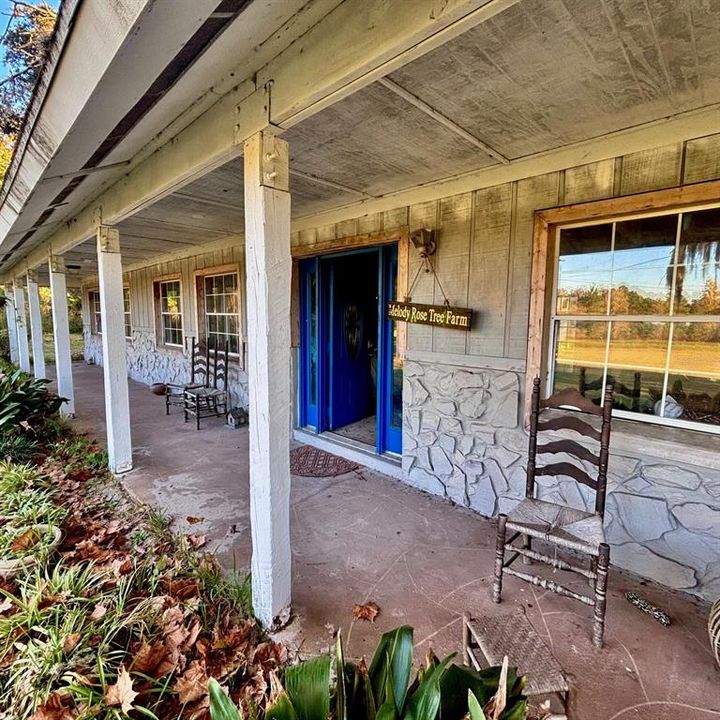 For Sale: $335,000 (3 beds, 2 baths, 2016 Square Feet)