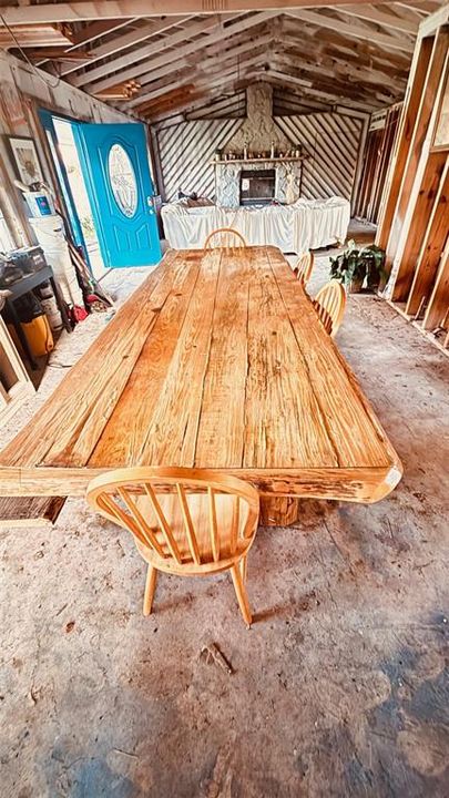 For Sale: $335,000 (3 beds, 2 baths, 2016 Square Feet)