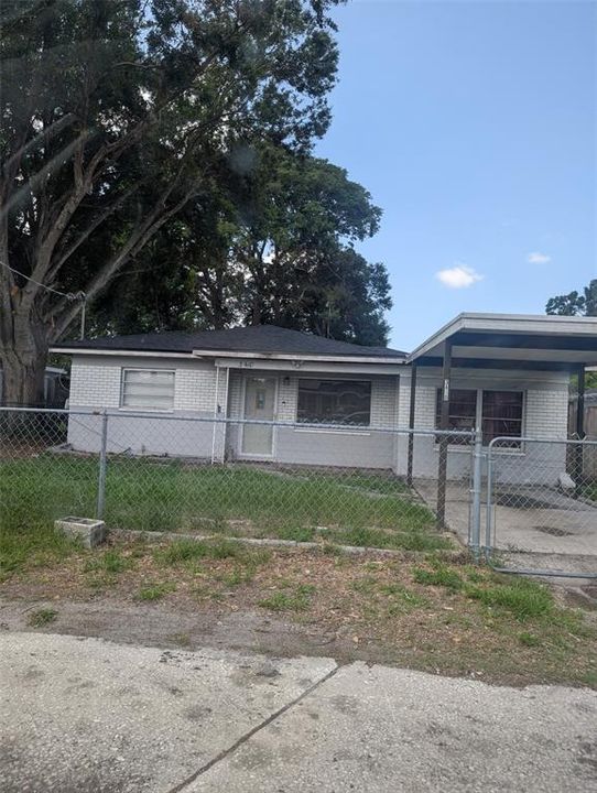Recently Sold: $355,000 (3 beds, 2 baths, 1404 Square Feet)