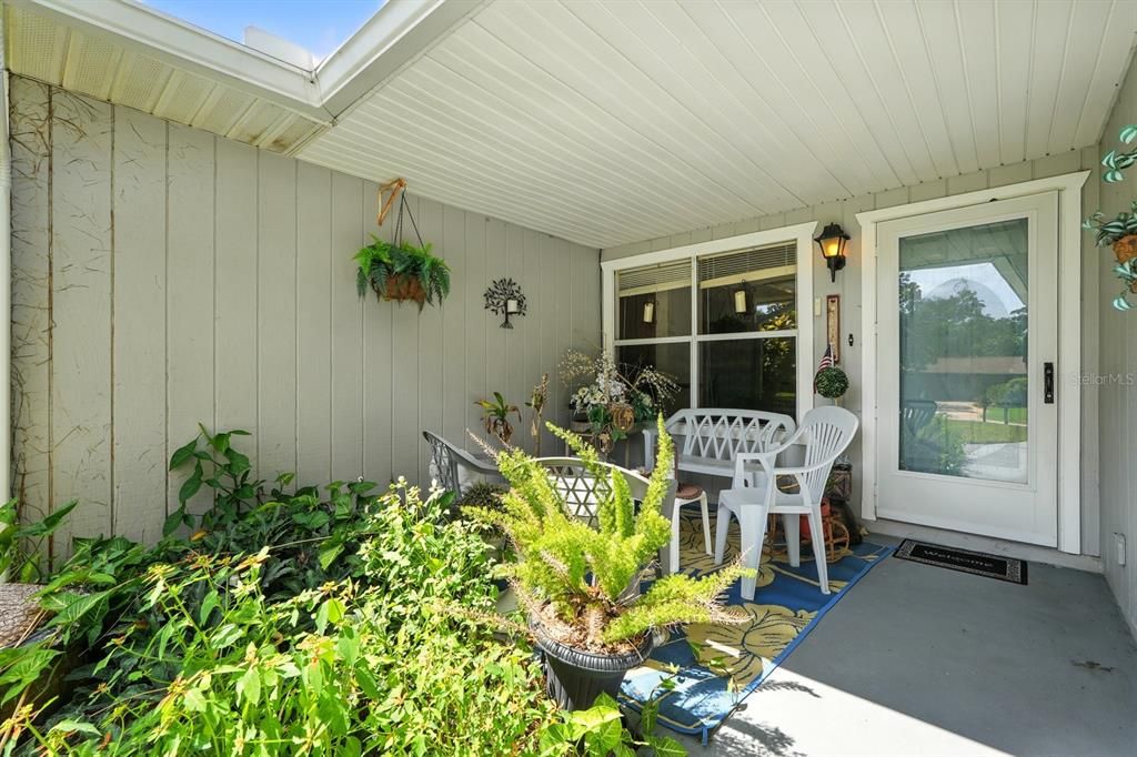 На продажу: $349,900 (3 спален, 2 ванн, 1698 Квадратных фут)