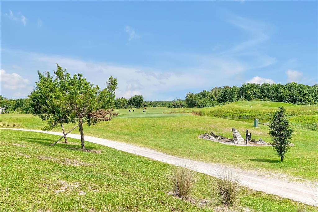 На продажу: $374,000 (4 спален, 2 ванн, 1918 Квадратных фут)