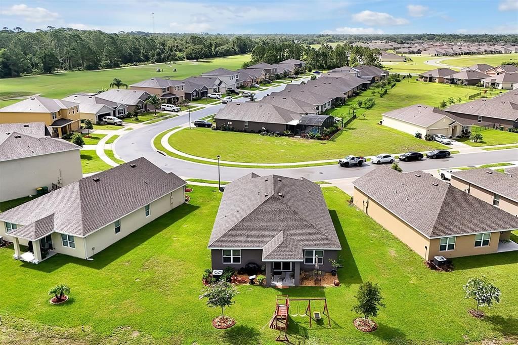 На продажу: $374,000 (4 спален, 2 ванн, 1918 Квадратных фут)