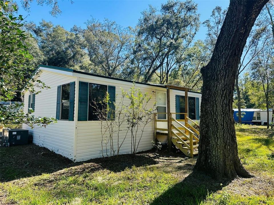 Recently Sold: $117,500 (3 beds, 2 baths, 960 Square Feet)