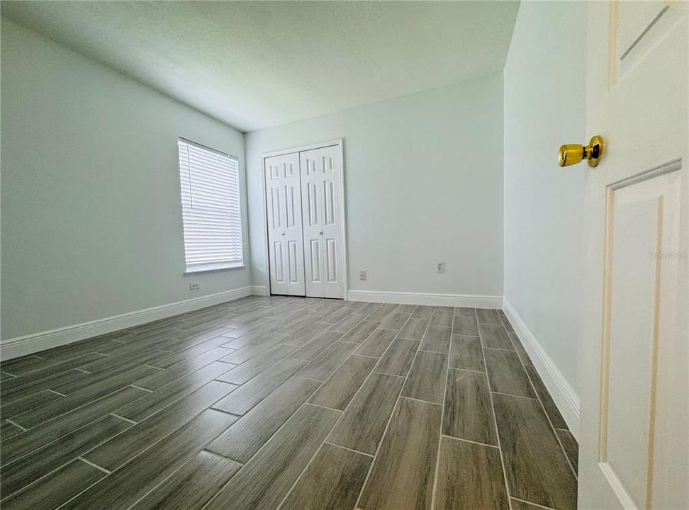 Active With Contract: $2,200 (3 beds, 2 baths, 1619 Square Feet)