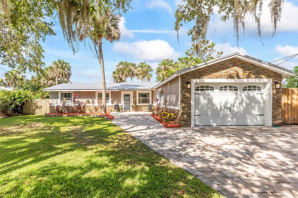 En Venta: $549,900 (3 camas, 2 baños, 1758 Pies cuadrados)