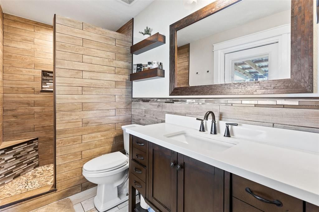 En Venta: $549,900 (3 camas, 2 baños, 1758 Pies cuadrados)