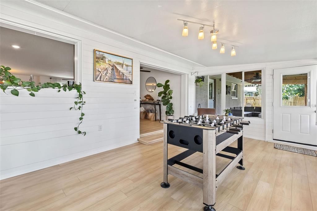 En Venta: $549,900 (3 camas, 2 baños, 1758 Pies cuadrados)