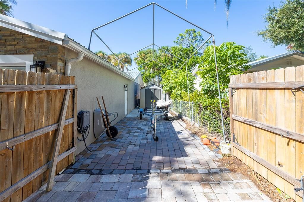 En Venta: $549,900 (3 camas, 2 baños, 1758 Pies cuadrados)