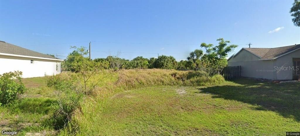 最近售出: $28,500 (0.23 acres)