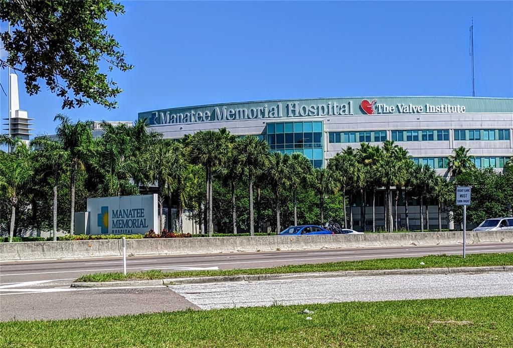 合同活跃: $1,090 (1 贝兹, 1 浴室, 576 平方英尺)