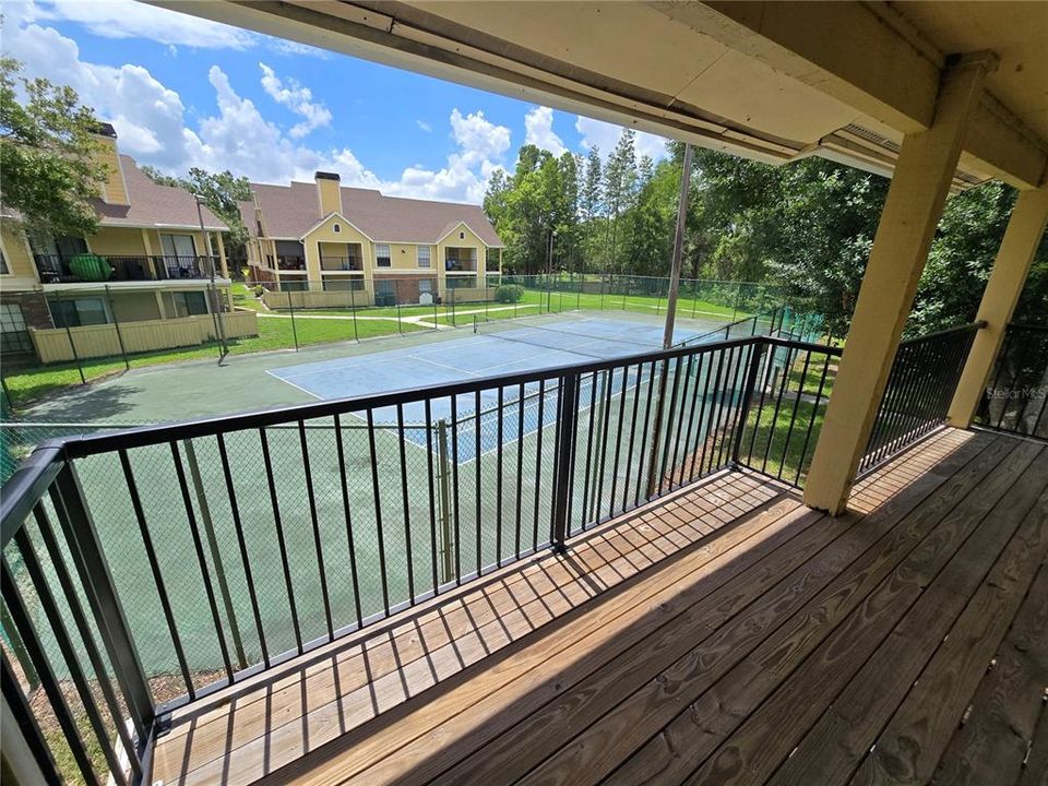Active With Contract: $1,245 (1 beds, 1 baths, 684 Square Feet)