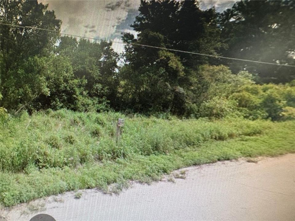 Vendido Recientemente: $18,000 (0.21 acres)