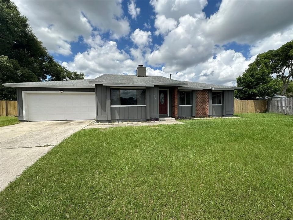 В аренду: $2,200 (3 спален, 2 ванн, 1524 Квадратных фут)