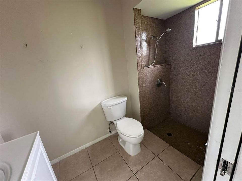 В аренду: $2,200 (3 спален, 2 ванн, 1524 Квадратных фут)