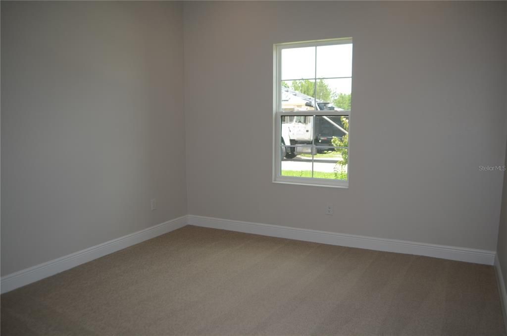 For Rent: $6,500 (6 beds, 4 baths, 4539 Square Feet)