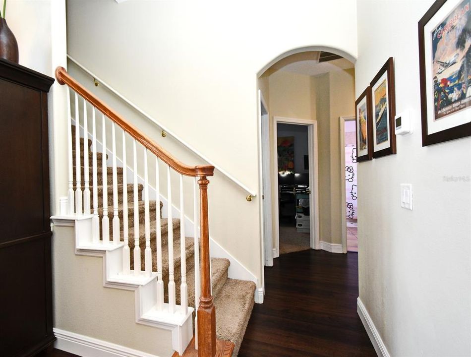 For Sale: $685,000 (5 beds, 3 baths, 2963 Square Feet)