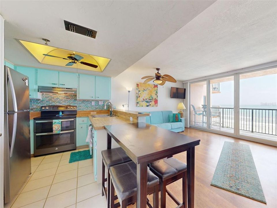 Activo con contrato: $325,000 (1 camas, 1 baños, 690 Pies cuadrados)