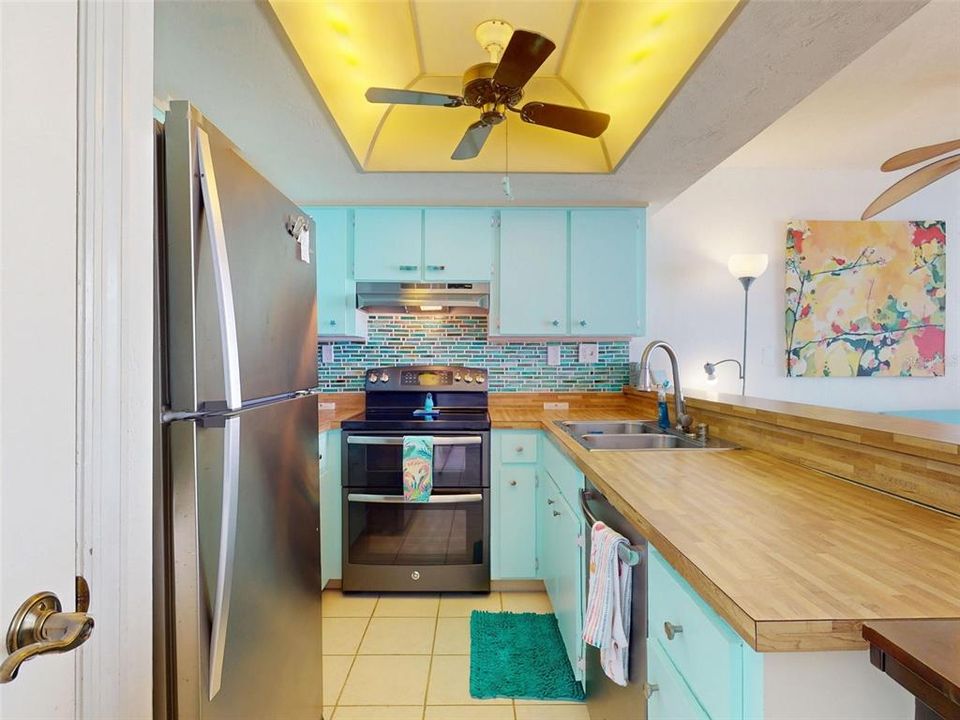 Activo con contrato: $325,000 (1 camas, 1 baños, 690 Pies cuadrados)