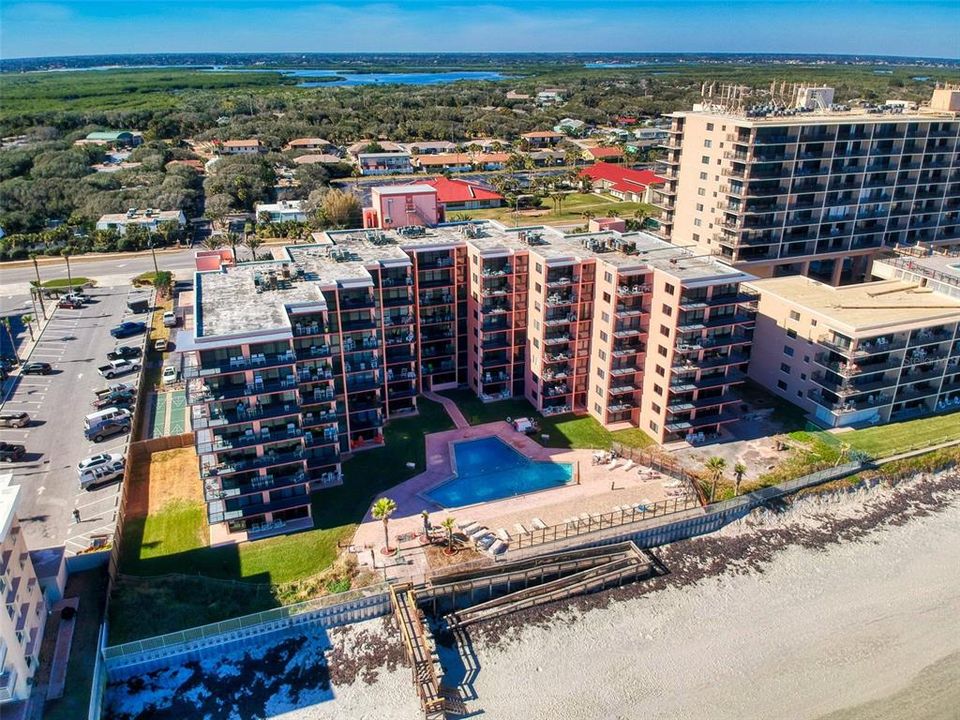 Activo con contrato: $325,000 (1 camas, 1 baños, 690 Pies cuadrados)