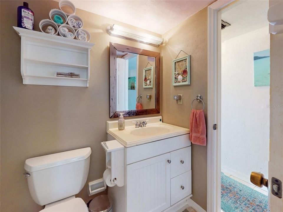 Activo con contrato: $325,000 (1 camas, 1 baños, 690 Pies cuadrados)