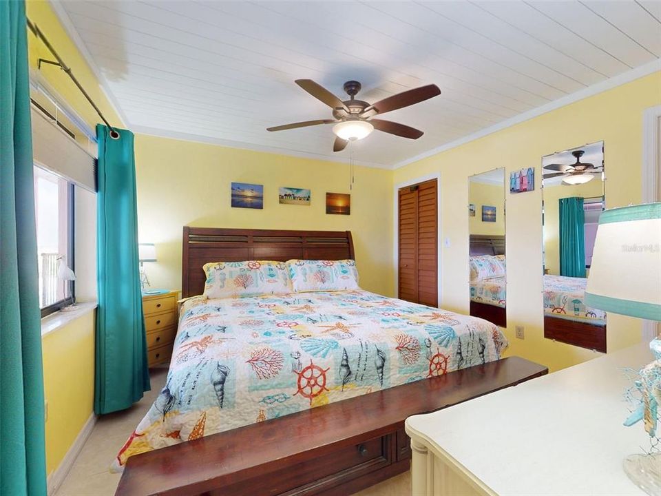 Activo con contrato: $325,000 (1 camas, 1 baños, 690 Pies cuadrados)