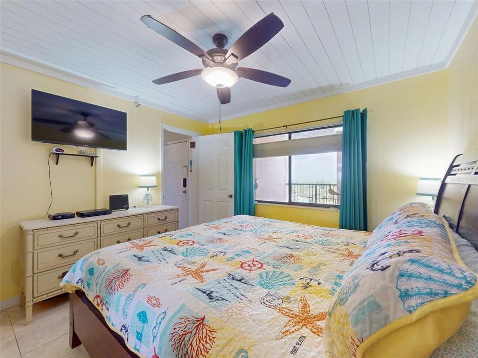 Activo con contrato: $325,000 (1 camas, 1 baños, 690 Pies cuadrados)