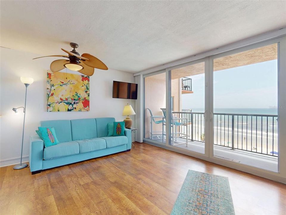 Activo con contrato: $325,000 (1 camas, 1 baños, 690 Pies cuadrados)