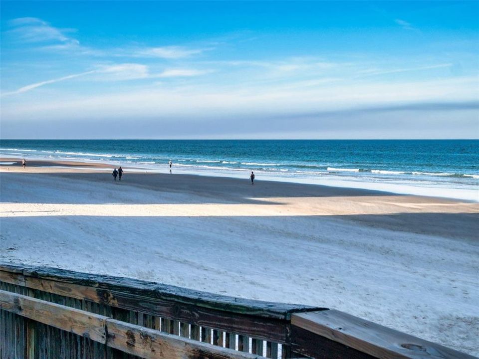 Activo con contrato: $325,000 (1 camas, 1 baños, 690 Pies cuadrados)