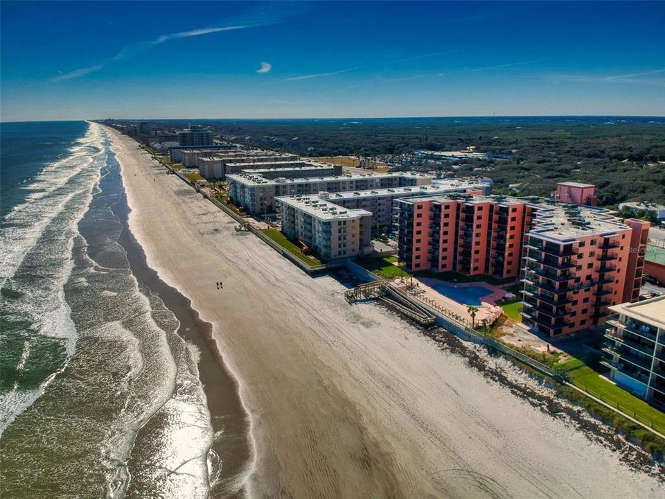 Activo con contrato: $325,000 (1 camas, 1 baños, 690 Pies cuadrados)