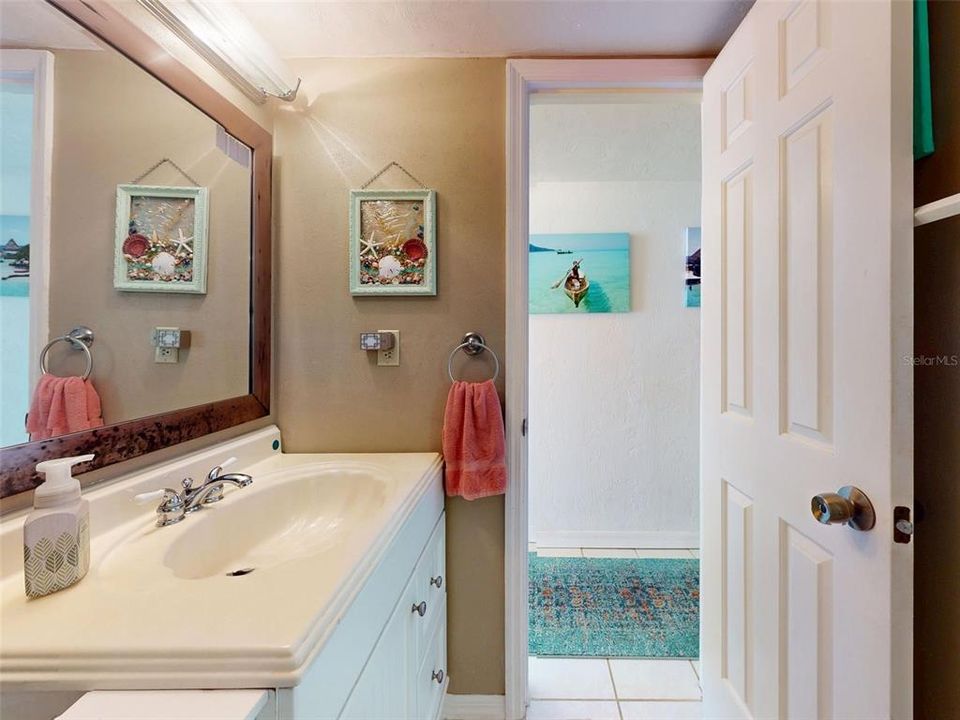 Activo con contrato: $325,000 (1 camas, 1 baños, 690 Pies cuadrados)