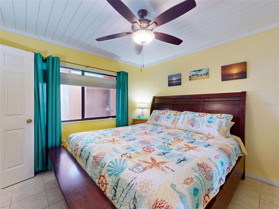 Activo con contrato: $325,000 (1 camas, 1 baños, 690 Pies cuadrados)