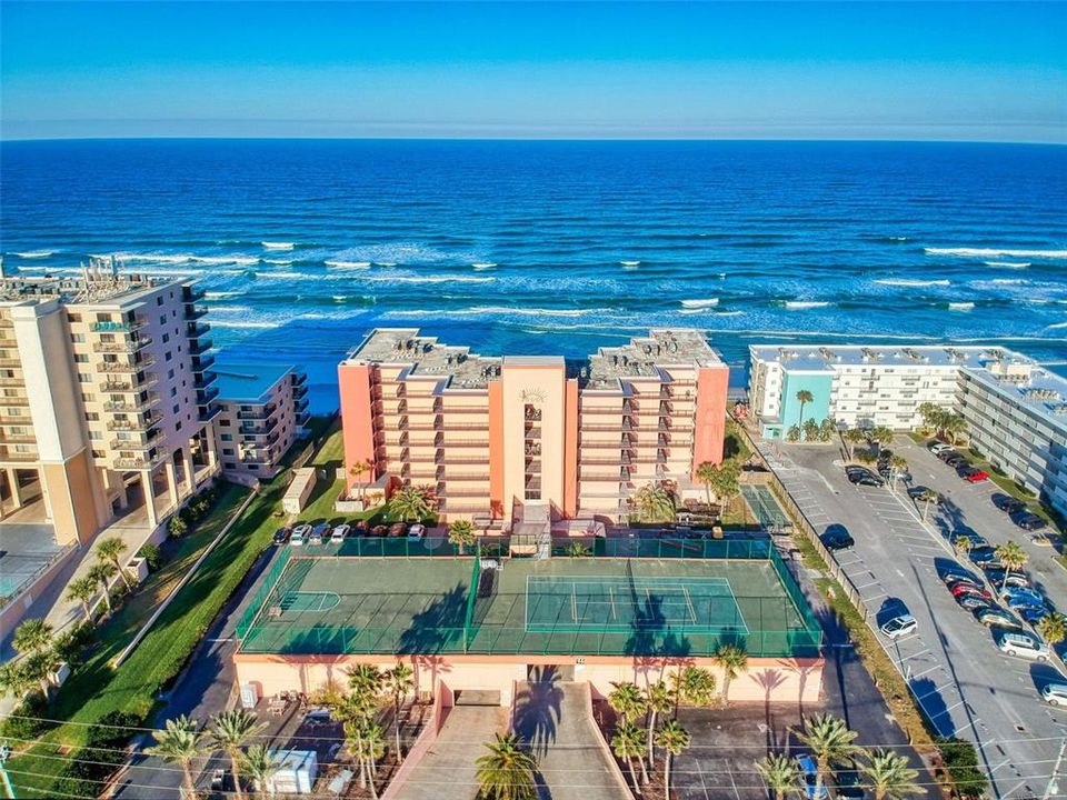 Activo con contrato: $325,000 (1 camas, 1 baños, 690 Pies cuadrados)