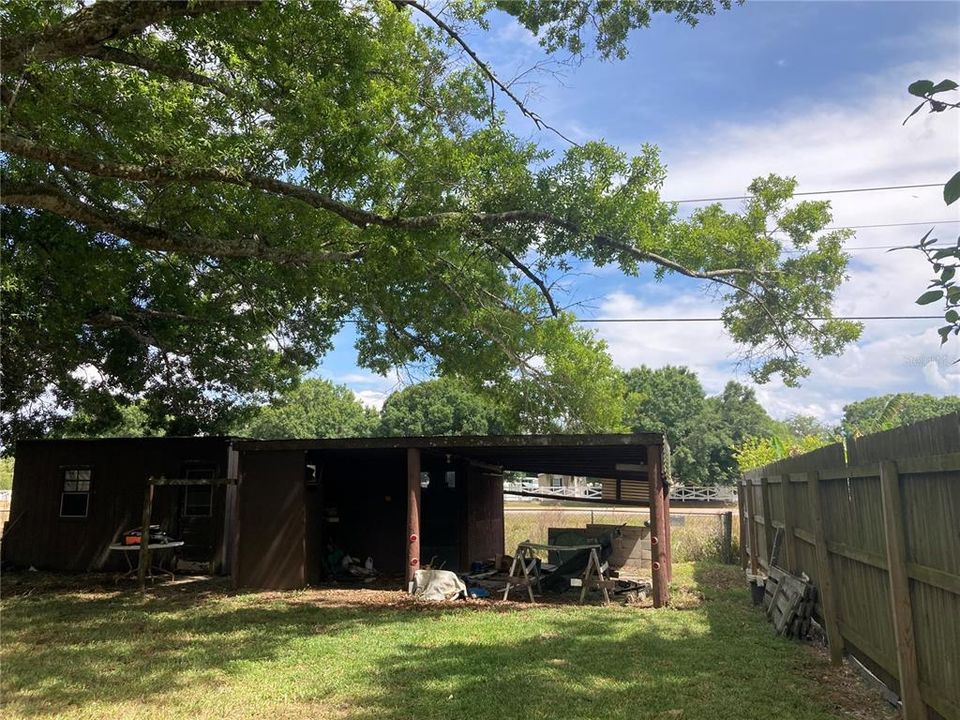 待售: $120,000 (3 贝兹, 1 浴室, 1620 平方英尺)