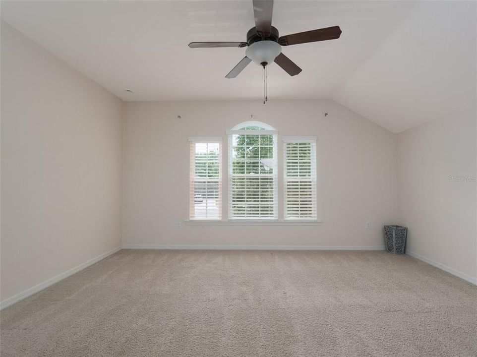 Под контрактом: $499,999 (4 спален, 3 ванн, 2862 Квадратных фут)