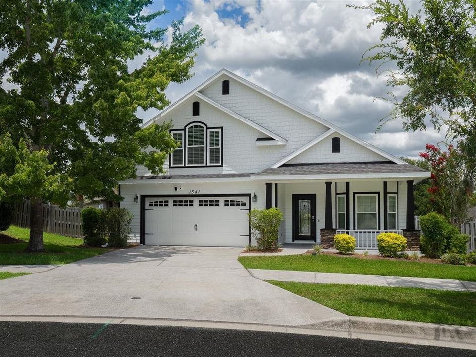 Под контрактом: $499,999 (4 спален, 3 ванн, 2862 Квадратных фут)