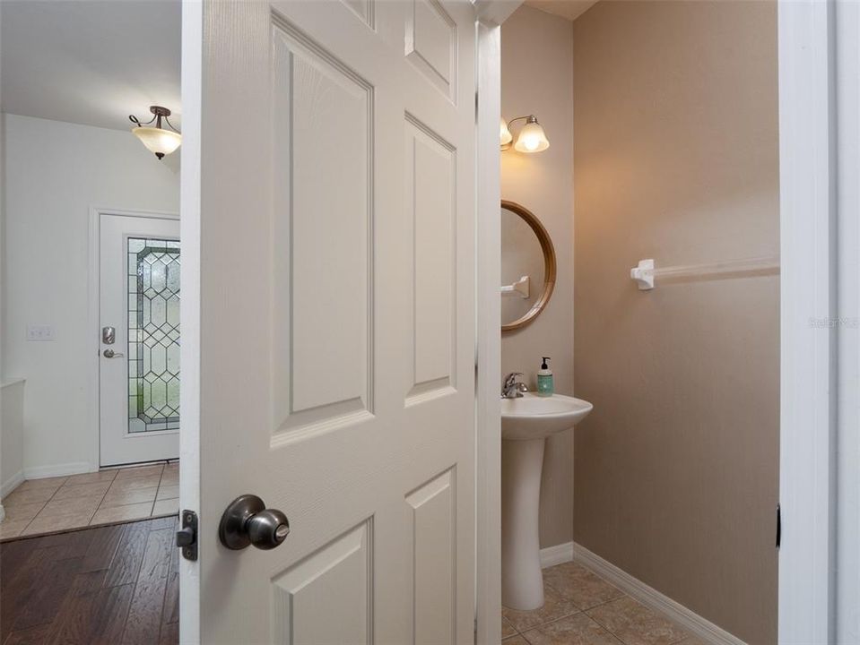 Под контрактом: $499,999 (4 спален, 3 ванн, 2862 Квадратных фут)