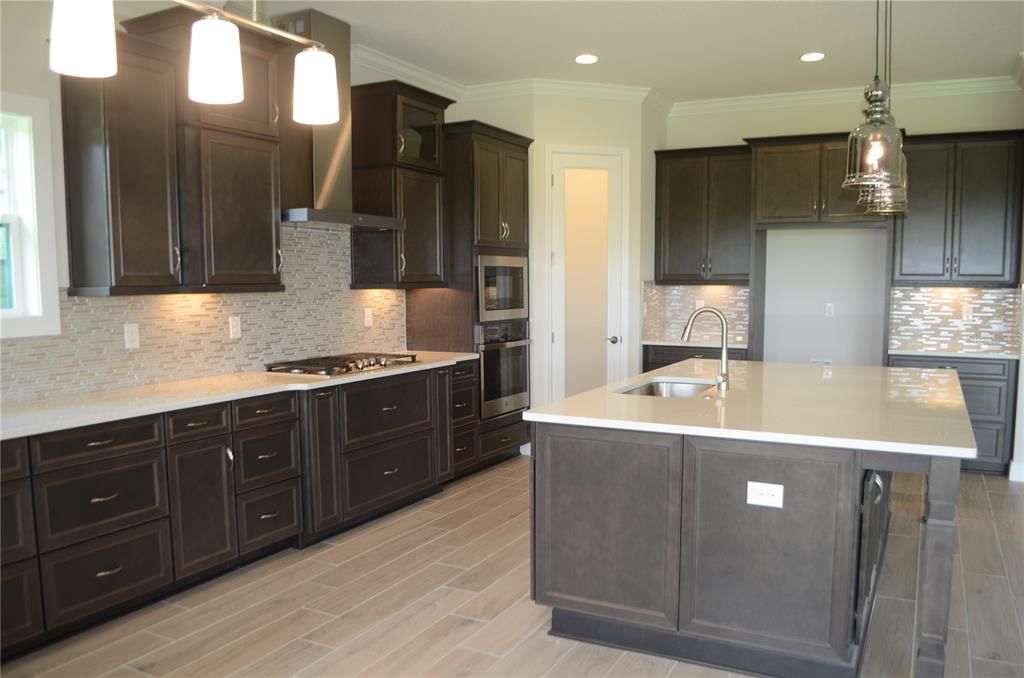 For Rent: $6,000 (5 beds, 4 baths, 4218 Square Feet)