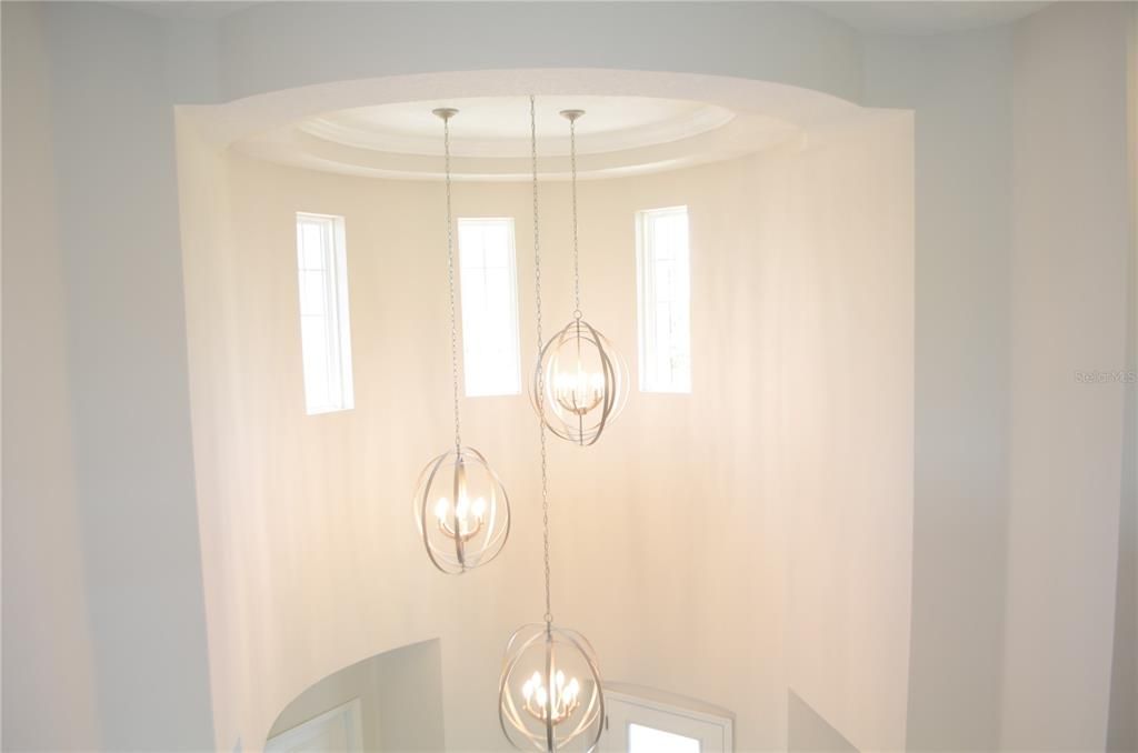 For Rent: $6,000 (5 beds, 4 baths, 4218 Square Feet)