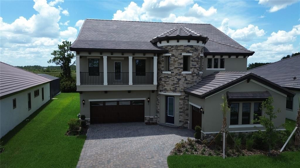 For Rent: $6,000 (5 beds, 4 baths, 4218 Square Feet)