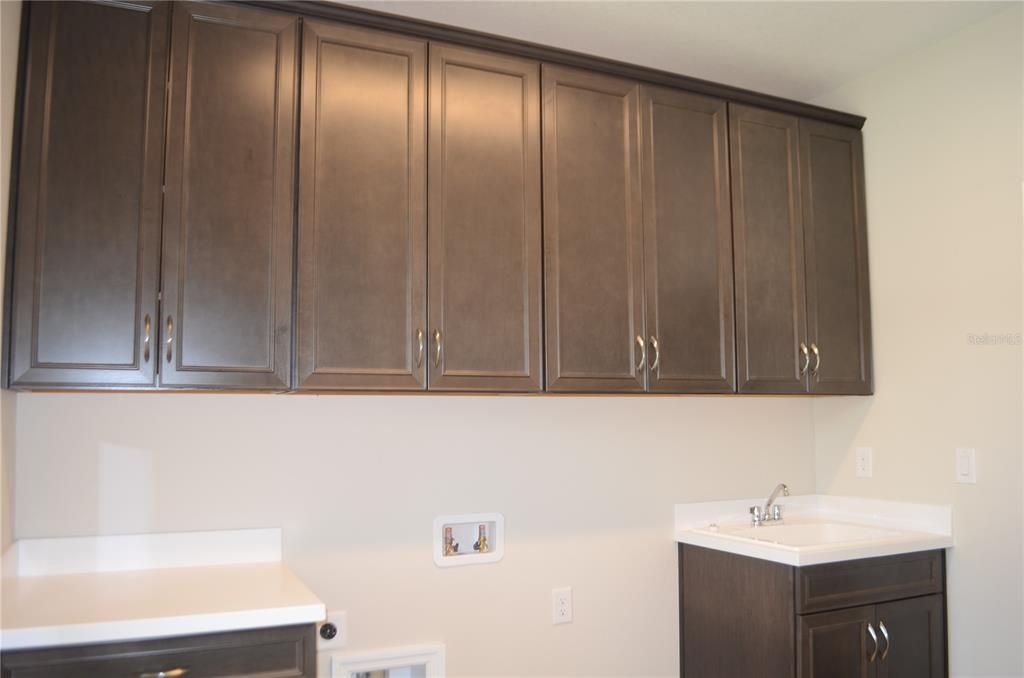 For Rent: $6,000 (5 beds, 4 baths, 4218 Square Feet)