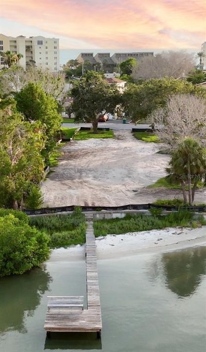 En Venta: $1,200,000 (0.34 acres)