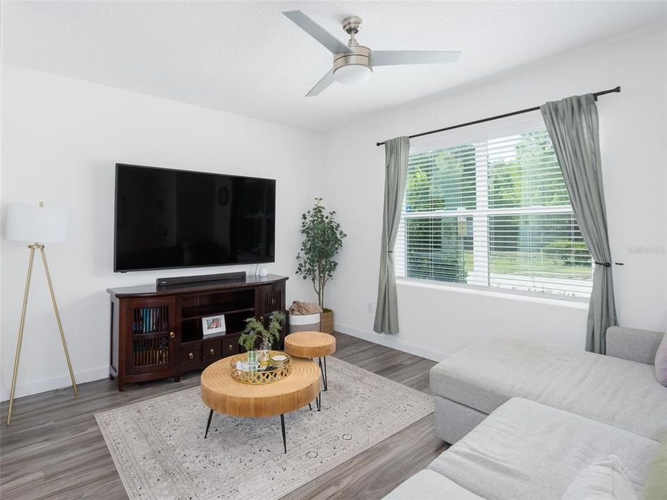 待售: $379,900 (3 贝兹, 2 浴室, 1488 平方英尺)