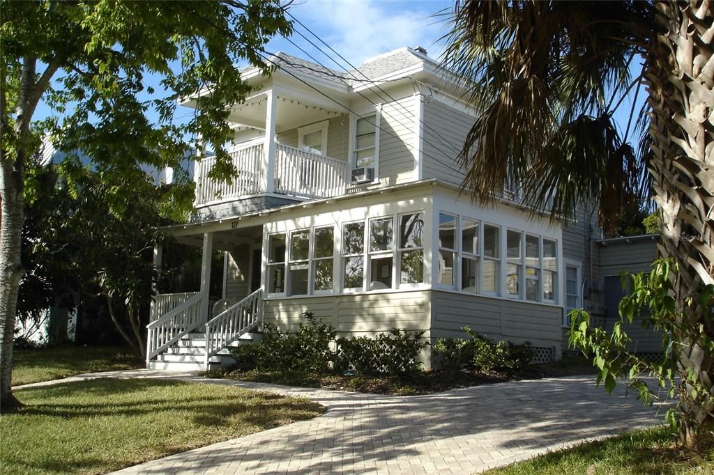 Recently Rented: $1,175 (1 beds, 1 baths, 469 Square Feet)