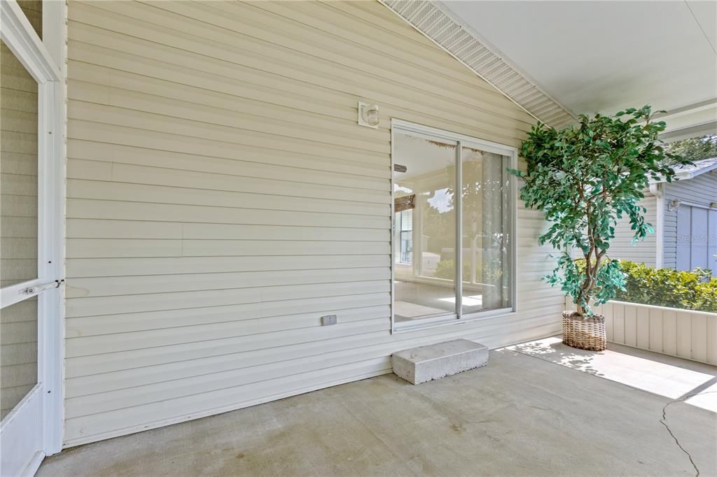 待售: $299,000 (3 贝兹, 2 浴室, 1421 平方英尺)