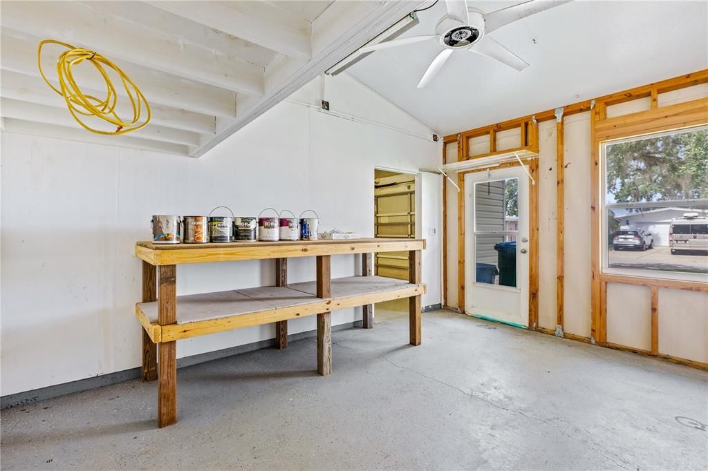 待售: $299,000 (3 贝兹, 2 浴室, 1421 平方英尺)