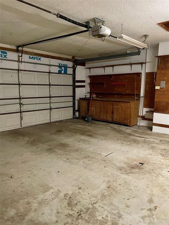 待售: $245,000 (3 贝兹, 2 浴室, 1840 平方英尺)