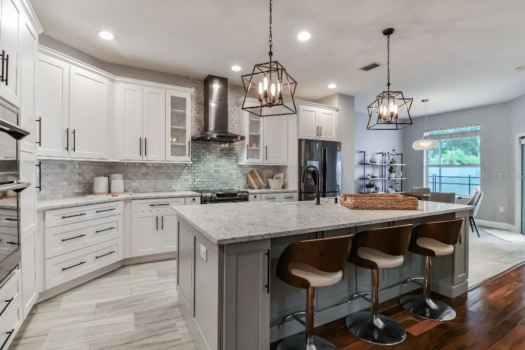 На продажу: $739,000 (4 спален, 3 ванн, 2884 Квадратных фут)