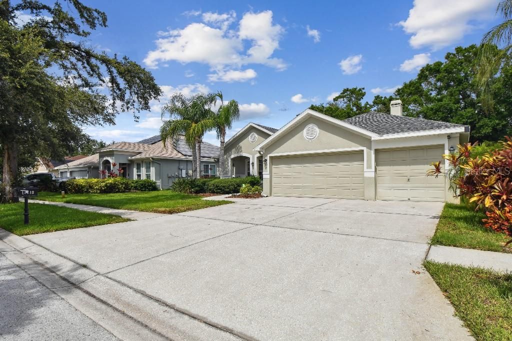 На продажу: $739,000 (4 спален, 3 ванн, 2884 Квадратных фут)