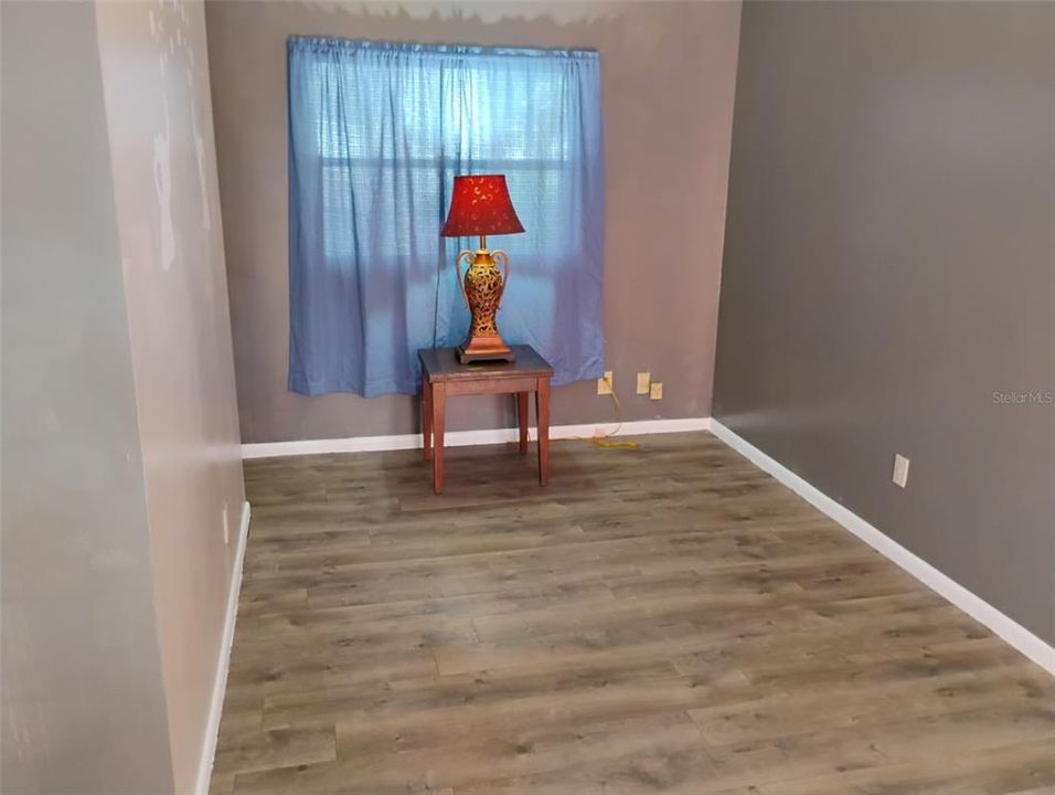 Active With Contract: $165,000 (3 beds, 2 baths, 1616 Square Feet)